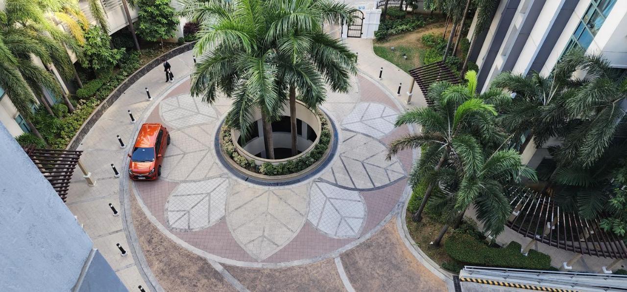 Palm Tree Villas Pasay Eksteriør billede