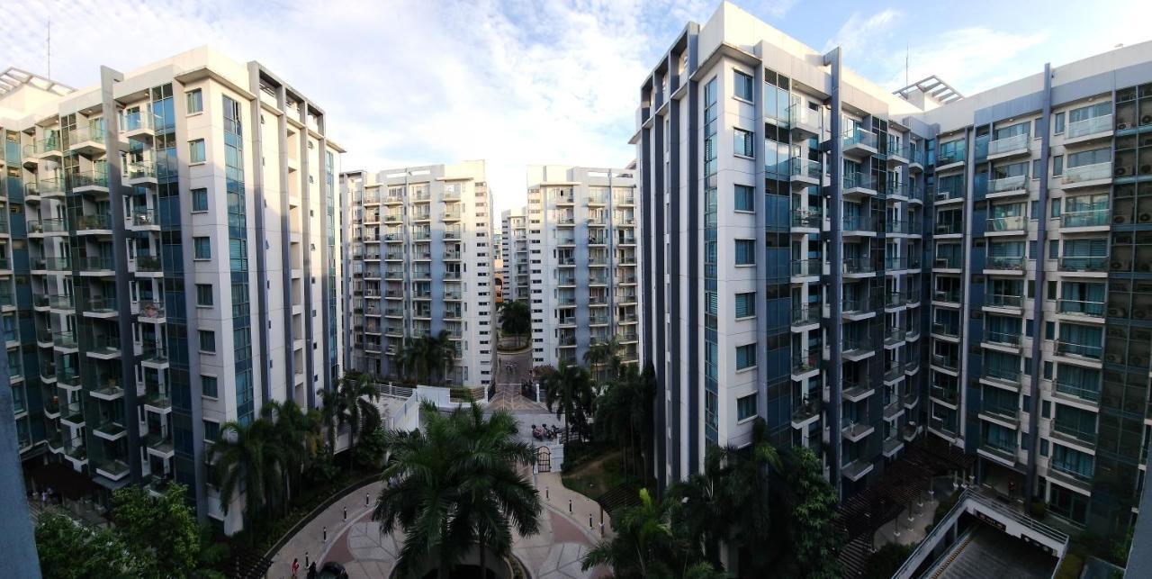 Palm Tree Villas Pasay Eksteriør billede